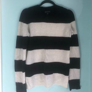 Banana Republic Navy & White Striped Sweater - M